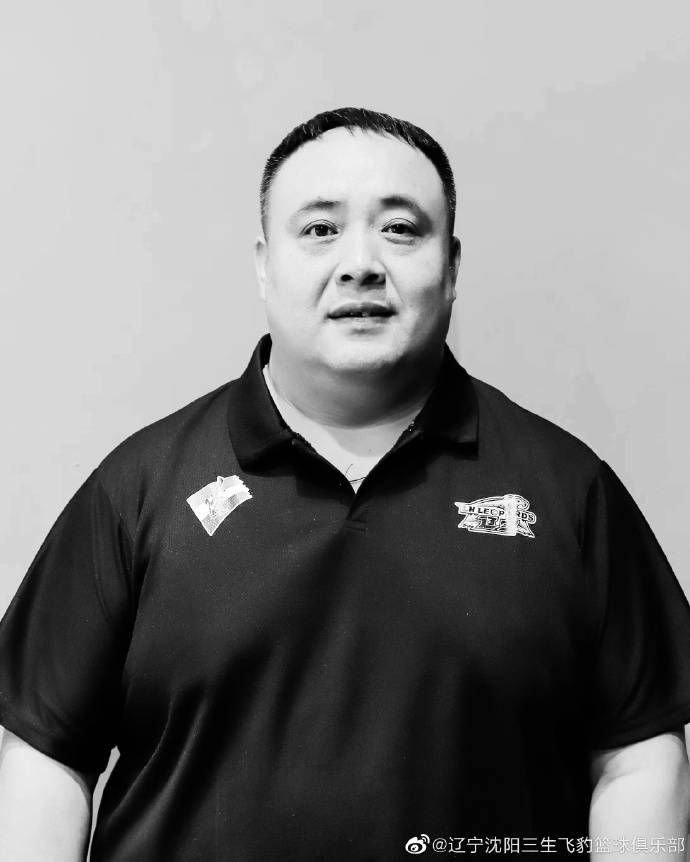 而另一个令人欣喜的消息是，《侏罗纪世界》将用35mm和65mm两种格式拍摄。